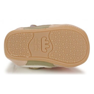 My pre trainer velcro olive